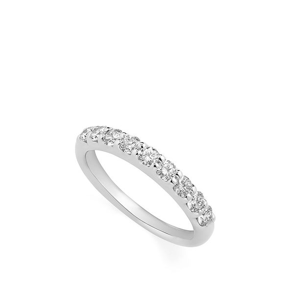 Meia-Alianca-em-ouro-branco-18K-com-Diamantes-Redondos---AM3B193734